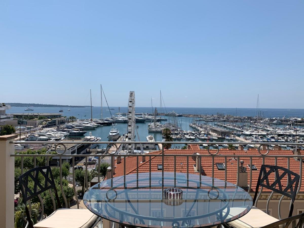 O Festival Palace, Terrace With Panoramic Sea View カンヌ エクステリア 写真