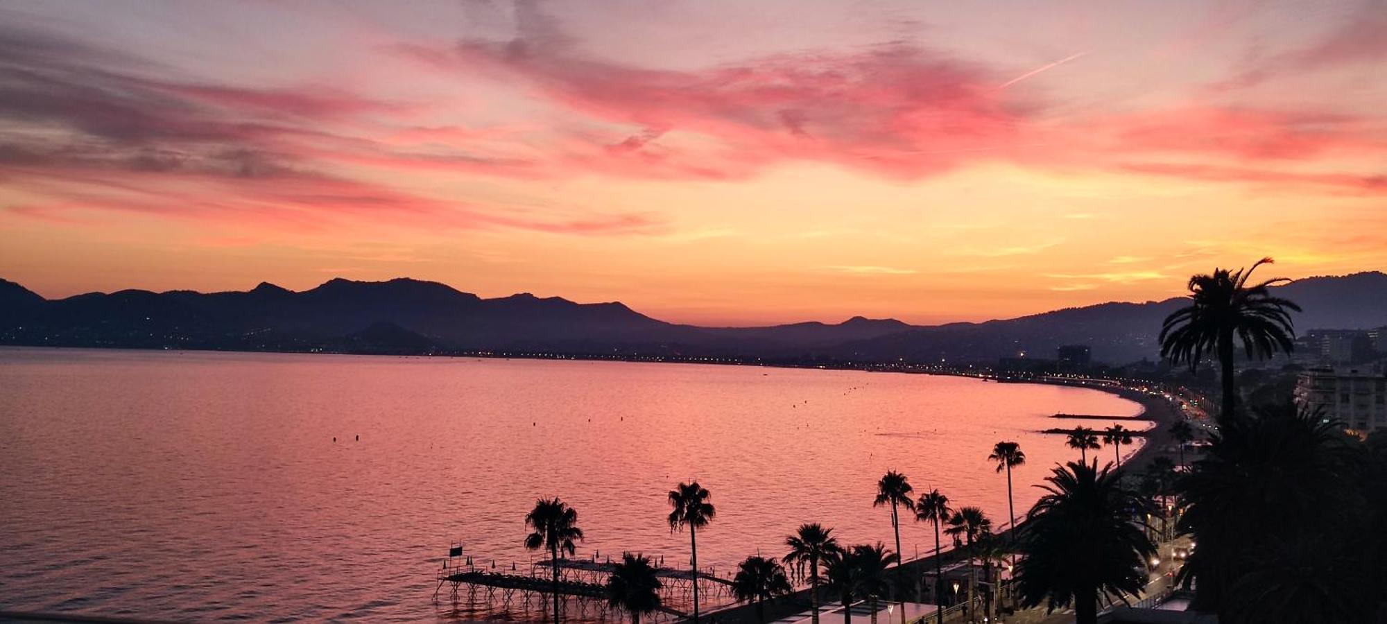 O Festival Palace, Terrace With Panoramic Sea View カンヌ エクステリア 写真